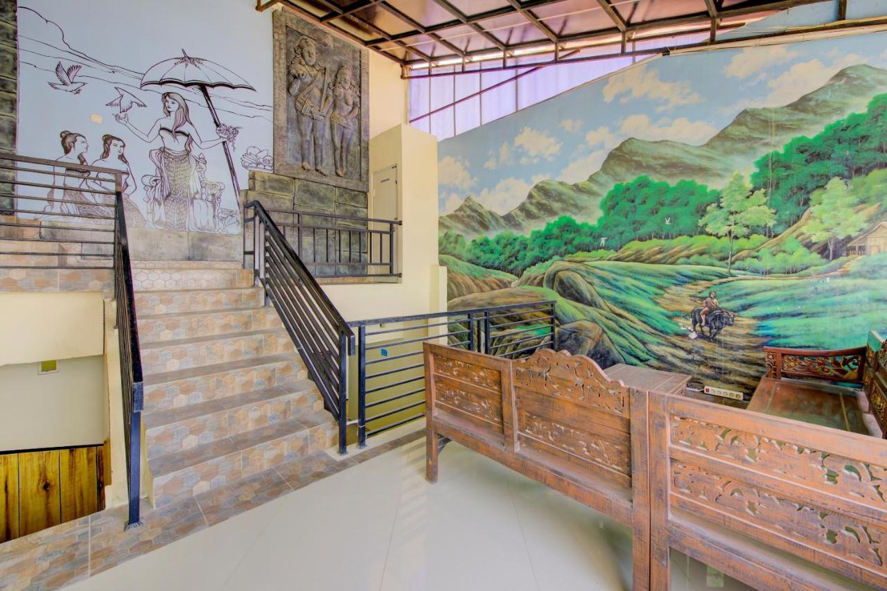 Oyo 3791 Hotel Kja Tegal  Ngoại thất bức ảnh